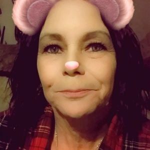 Meet your Posher, Sandi